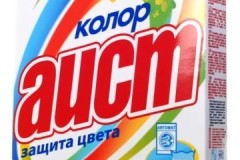 Examen de la lessive en poudre Aist Color-Automatic: avantages et inconvénients, prix, avis clients