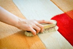 Variétés de brosses à tapis, leurs caractéristiques, avantages et inconvénients